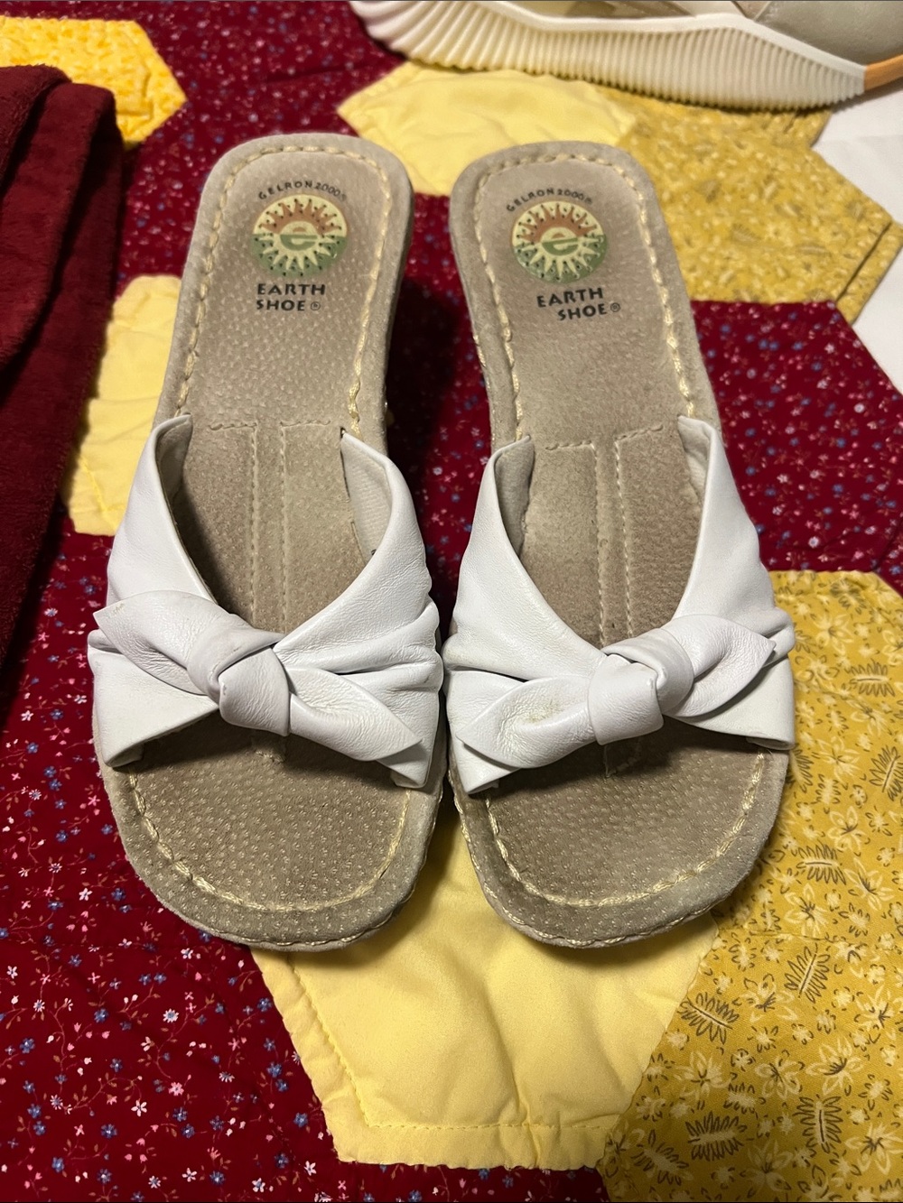 Earth Shoe White Knot Slide Mules for Women